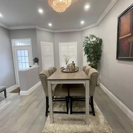 Elegant & Luxurious 3 Bedroom Home Mississauga Exterior foto